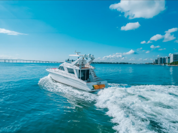 How Much Does It Really Cost to Rent a Yacht in Miami? A No-BS Breakdown image
